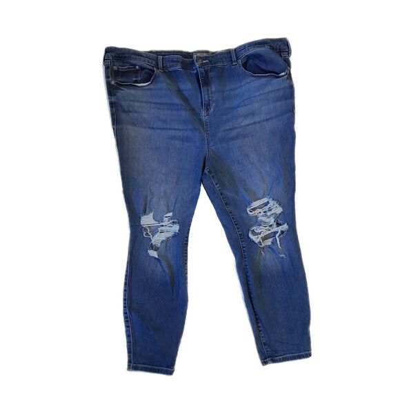 Torrid | Super Soft Distressed Mid-Fit Stretch Skinny Jeans, Plus Size 24 Short - Picture 1 of 8